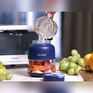 [SG STOCK]Juice Cup Portable Wireless Electric Multifunctional Mini Processor Food Blender Rubber Straw Noiseless Juicer