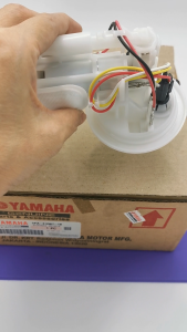YAMAHA FZ150i V2 FUEL PUMP COMP. 100% ORIGINAL FZ150i MODEL V2 FUEL PUMP 1PA-E3907-10 INDONESIA