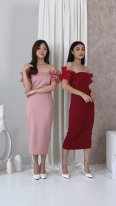 Dress Midi Ruffle Organza: Pakaian Wanita Casual yang Nyaman dan Elegan