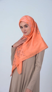 Shafira Alinea Printed Scarf | Hijab Kerudung Segi Empat Motif