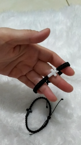 Gelang Salib Tali Korea Anyam / Gelang Etnik Anyam dengan Liontin Salib