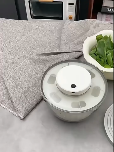 เครื่องขจัดน้ำผักสลัดในครัวเรือนแบบไฟฟ้า เครื่องปั่นผักและผลไม้ เครื่องอบผ้า การล้างผักและการคายน้ำ ตะกร้าระบายน้ำ