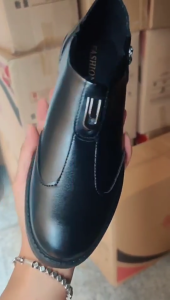 ส่งฟรี รองเท้าผ้าใบ ห้ห้ผูา รองเท้าหนัง รองเท้าหนังผู้ชาย▫รองเท้าหนังลำลองผู้ชายพื้นนุ่มกันลื่น รองเท้าทำงานผช หนัง รองเท้า ร ป ภ