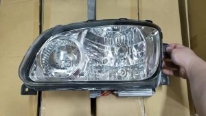 J111S08 CRYSTAL TYPE LED HEAD LAMP HINO 500 VALIDUS HINO 700 LORRY TRUCK AKSESORI