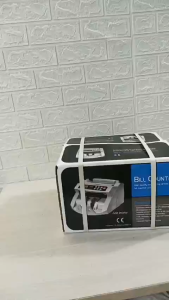 Máy đếm tiền MC 2200C Cn mỹ máy đếm chuẩn bền mẫu mới 2024 nhỏ gọn chia mẻ cộng dồn theo ý muốn bảo hành 18 tháng