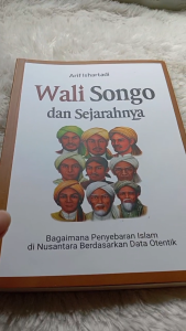 Buku Wali Songo dan Sejarahnya