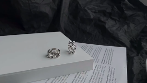 Cincin Pria Wanita Multi White Arrow Gaya Retro Adjustable