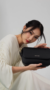 Pamela (Medium) bag by Miss Suri - black