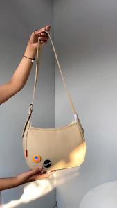 Tas Wanita Slempang Tapaxco Yumi Tas Terbaru 2025 Korea Style Free 2 Pin Random