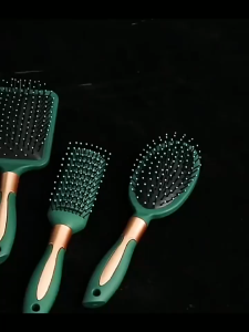 หวีผม หวีถุงลมนิรภัย หวีถุงลมนิรภัยนวด หวีแปรงทรงรี หวีโรลกลม หวี หวีแปรง หวีแปรงแปรงไดร์ผม หวีนวดศรีษะ แก้ผมพันกัน หวีผมตรงและผมหยิ 4รูปทรง