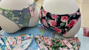 กางเกงชั้นในผู้หญิง บิกินี จีสตริง กางเกงในปริ้นลายดอก #YD001