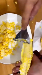 Corn Peeler Stainless parutan jagung alat pengupas biji jagung alat serut jagung T04
