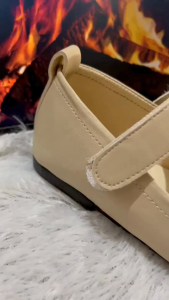 Sepatu Balet Anak-Anak Perempuan Motif Love