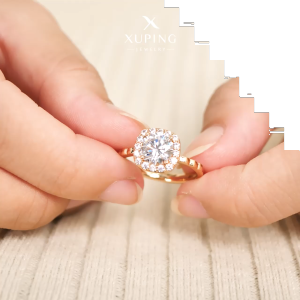 Xuping Cincin Emas Wanita Mata Gemma Kotak Cantik 0121240097
