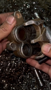 TREKER Piston kaliper rem cakram treker pencabut piston kaliper cakram