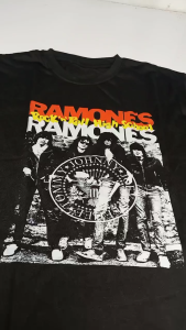 T-Shirt Kaos Musik Band Ramones Bahan 24s