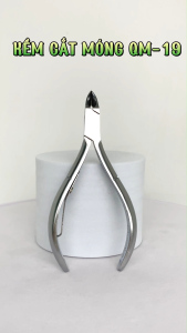 Kềm Cắt Móng Thép Chuyên Dụng Mỹ Phẩm Quyên Chính Hãng QM-19 Cốt Êm Siêu Bền Siêu Bén - TẶNG DŨA