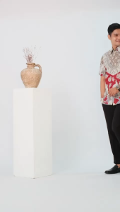 Couple Batik Dres Modern Pesta Kemeja Pria Akasia - Batik Dua Putri Collection