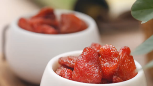 Dried Strawberry unsweetened 100% natural Snacks strawberry dried healthy office& home daily snacks wholesale