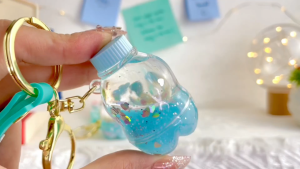 Creative Bunny Cute Sheep Keychain Glittering Bling Kids School Bag Keytag Floating Oil Acrylic Pendant Car Key Ring