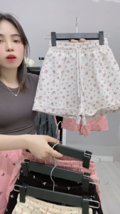 Quần đùi nữ chất vải kaki mềm hoạt tiết  oa nhí mặc nhà mùa hè đi biển