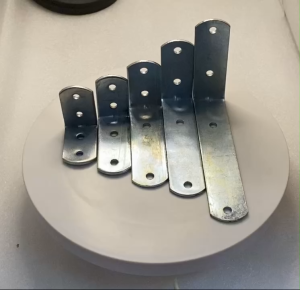 BÁT KE GÓC L ĐA NĂNG 60MM (BẢN 26MM_DÀY 2MM)