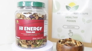Hi-Energy Trail Mix Snack - Mixture of Dried Fruits and Nuts 500g