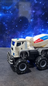 Diecast Miniatur Mainan Mobil Alat Berat Monster Truk Semen Mixer Molen Inersia Metal