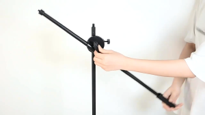 Cây livestream Giá Đỡ Điện Thoại Kèm Tay Ngang D33 Xoay 360 Độ Hello-StoreGậy Chụp Ảnh Quay Video Sản Phẩm Chắc Tiện Lợi