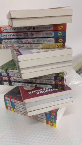 Kotak Hadiah 23Buku Set Storybook Gambar Inggeris Diary of a Wimpy Kid Comic Bridge Novel Children Daily Reading 6-12 Years
