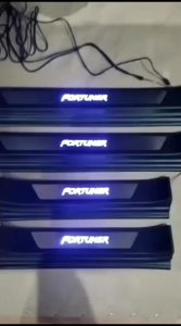 SILL PLATE/SILLPLATE SAMPING LAMPU/SIDE SCUFF PLATE LED ALL NEW FORTUNER GR SPORT 2016 2017 2018 2019 2020 2021 2022 2023 SEMUA TIPE DENGAN LAMPU DAN TANPA LAMPU LED