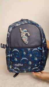 Backpack กระเป๋าเป้ กระเป๋านักเรียน ขนาด 16 นิ้ว ของแท้ AUD