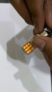 LAMPU LED BAYONET KAKI 1 MIKA SEN ATRET 12 VOLT KEDIP