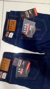 seluar jeans regular fit jeans lelaki men regular fit jeans (ready stock ) size 27 to 38 blue & black