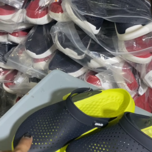 รองเท้าแตะ Crocs M4-M11 รองเท้าแตะหัวโตพ Crocs Lite Ride Clog หิ้วนอก ถูกกว่าshop รองเท้าชายหาด