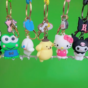 Bilibala Mart Assorted Cartoon Keychain/Bag Keychain/My Melody/Cinnamoroll/Hello Kitty/Badtz-Maru Badge-Maru/Mickey/Minnie/Winnie the Pooh/锁匙圈/挂饰