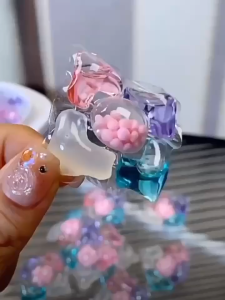 【SG STOCK】Clothing cleaner /Laundry detergent five in One Laundry Gel Multi effect Laundry Gel Soft Fragrant and Powerful Stain Removal多效5合一洗衣凝珠99%杀菌