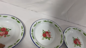 Piring Bunga Tebal & Piring Enamel Jadul: Dekorasi Rumah Unik