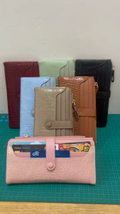 Forever Young Long Wallet for Women LR028 Dompet Panjang Wanita Dengan Zipper Tempat Koin Kulit PU