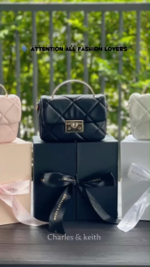 กระเป๋าแฟชั่น Charles & keith Set Box สุดคุ้มสวยมากส่งไว ส่งทั่วประเทศ SALE 60-70%OFF Outlet100%