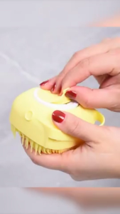 Pet Grooming Shampoo Dispenser Dog Bath Massage Brush Comb Bathroom Shower Brush for Dogs Cats ﻿ ﻿
