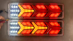 1 Sepasang Lampu Stoplamp Pickup L300 Grandmax Lampu Stop Rem Mobil Pick Up 12 Volt Panjang 30 Cm