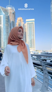 UMAMA SCRAVES POUCH PARIS CATTON Laserucut Metallogo S Series ukuran 110X110