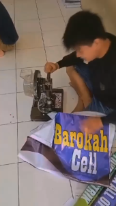 Cetak Banner Cetak Spanduk WARUNG KOPI MAS BAY Ukuran 300X70 CM BISA REQUEST