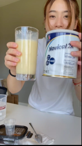 Novical 2K ผลิตภัณฑ์เสริมอาหารเวย์โปรตีน ใหญ่และกลิ่นวานิลลา ให้ทางสายยางได้ ชุดของ 400 กรัม ชุดย่อยๆ ผู้ป่วยไต เบาหวาน ทานได้