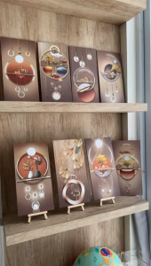 Wall Decor Ruang Tamu Kayu Elegan Hiasan Dinding Golden Aesthetic