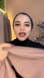HIJAB AYUNDA SEGITIGA INSTAN DAURA GAMA / KERUDUNG AYUNDA DAURAGAMA ETNIK