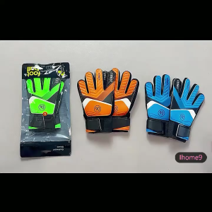 【มาถึงภายใน 2 วัน】🚚UEFA Euro 2025 เด็กฟุตบอลฟุตบอลผู้รักษาประตูถุงมือสวมใส่ป้องกันนิ้วสำหรับเด็ก
