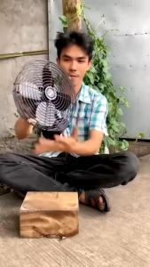 [Bảo hành 5 năm] Quạt Tích Điện Mini Để Bàn Làm Mát Cực Nhanh Pin Dung Lượng Lớn Sử Dụng Liên Tục Nhiều Giờ 22w