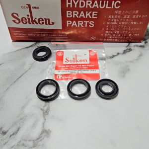 SEAL MASTER REM ATAS TRITON PAJERO SPORT 2014 KE BAWAH 1SET SEIKEN